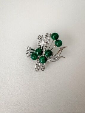 Vintage Silver-Tone Brooch with Emerald Green Cabochons